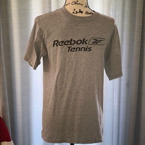 Reebok mend Tennis T size S